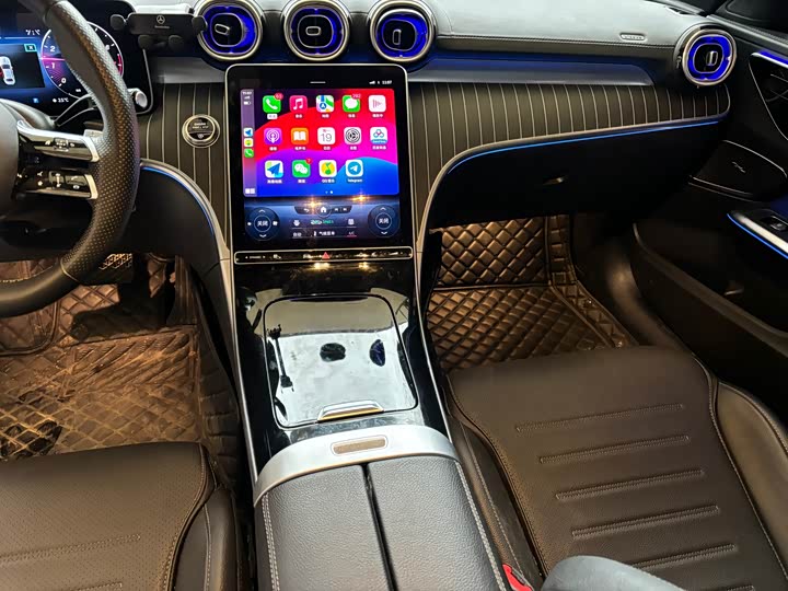 Фото 6 - Mercedes-Benz C-Class