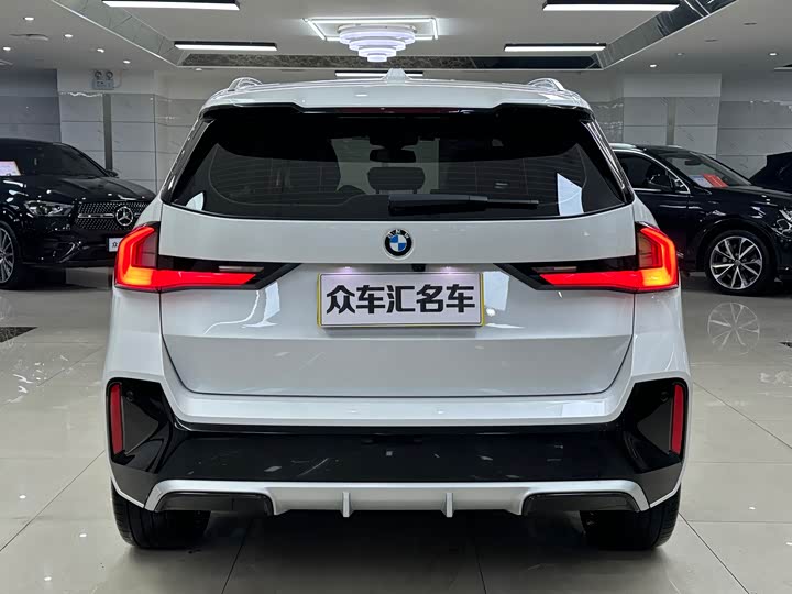 Фото 5 - BMW X1