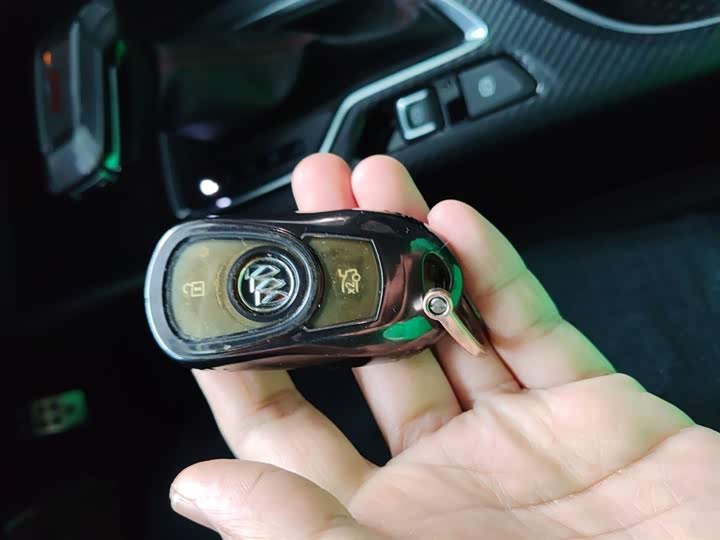 Фото 9 - Buick Verano