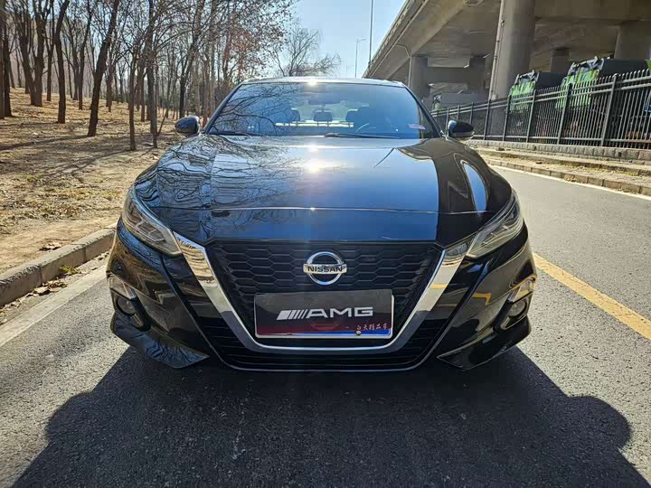 Фото 2 - Nissan Teana