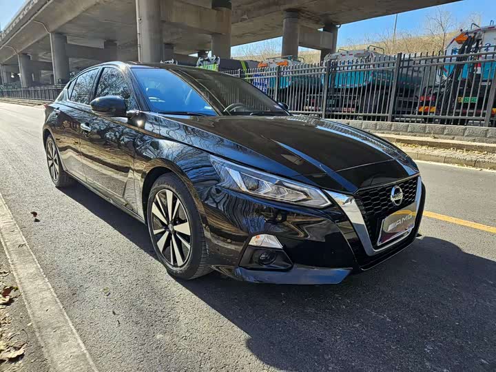 Фото 3 - Nissan Teana