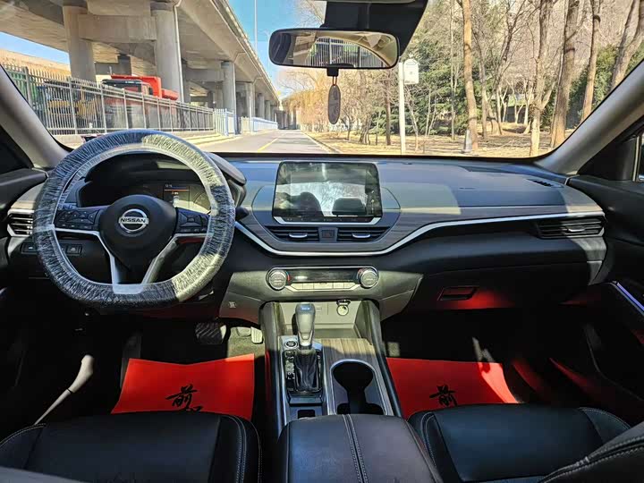 Фото 5 - Nissan Teana