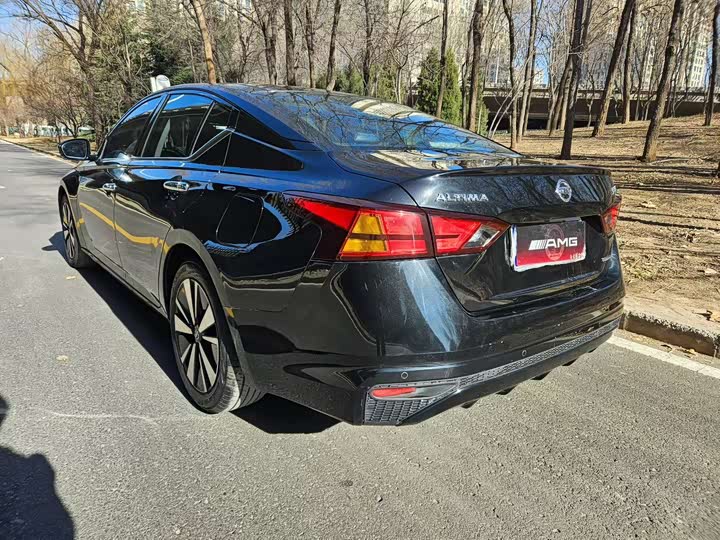 Фото 7 - Nissan Teana