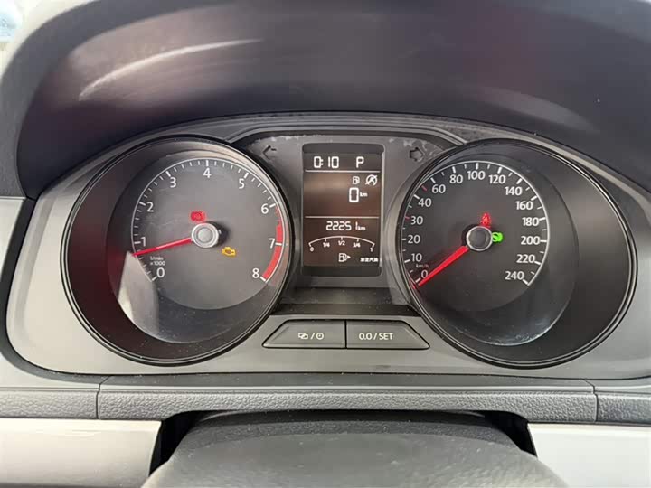 Фото 9 - Volkswagen Lavida