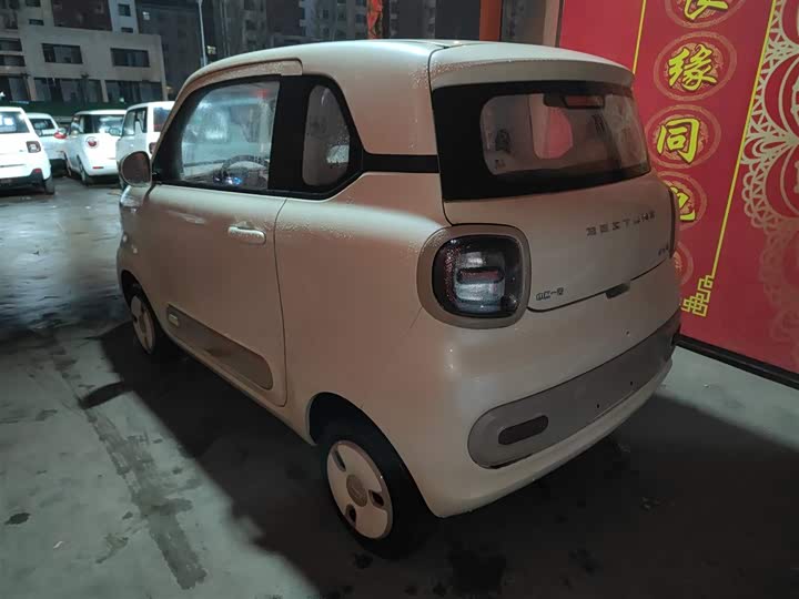 Фото 5 - Bestune Pony