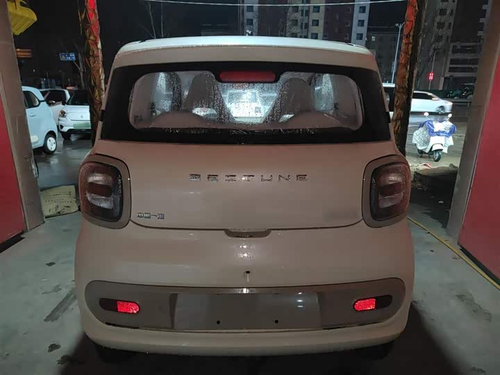 Фото 6 - Bestune Pony