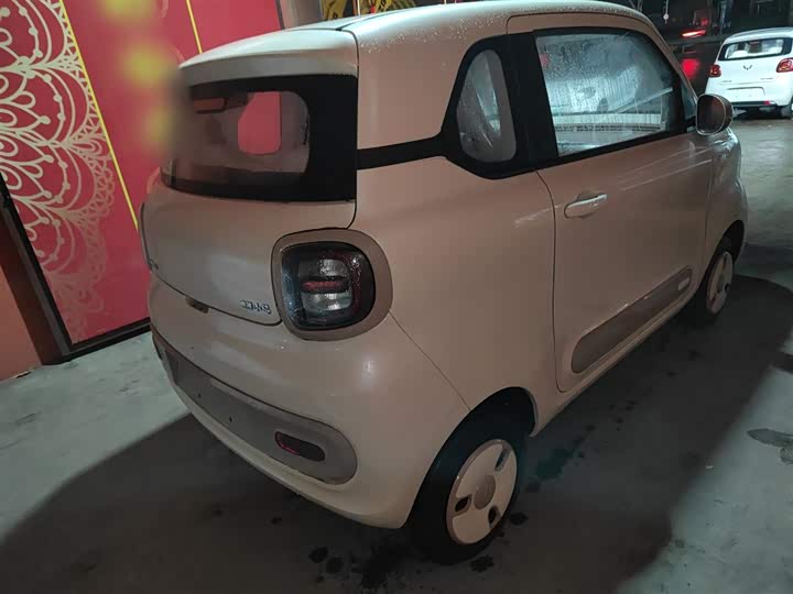 Фото 7 - Bestune Pony