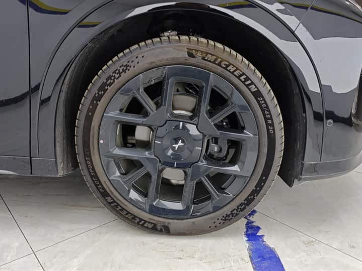 Фото 6 - XPeng G7