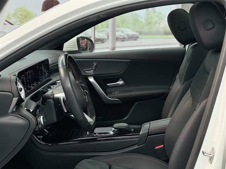 Фото 6 - Mercedes-Benz A-Class