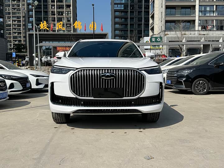 Фото 2 - Chery Tiggo 9