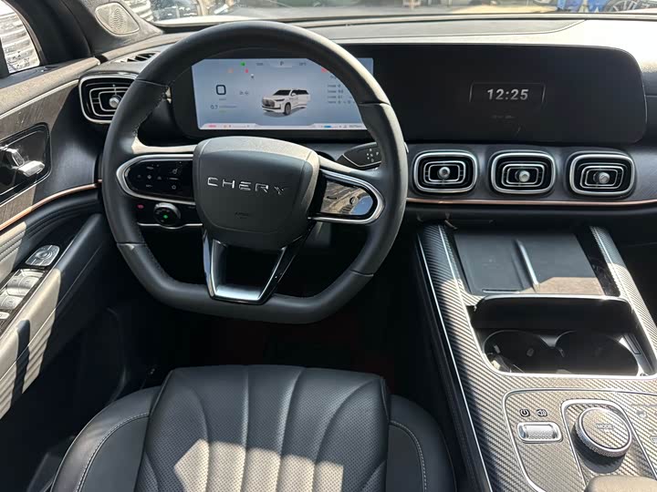 Фото 7 - Chery Tiggo 9