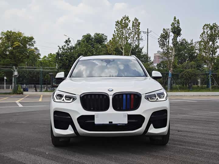Фото 2 - BMW X3