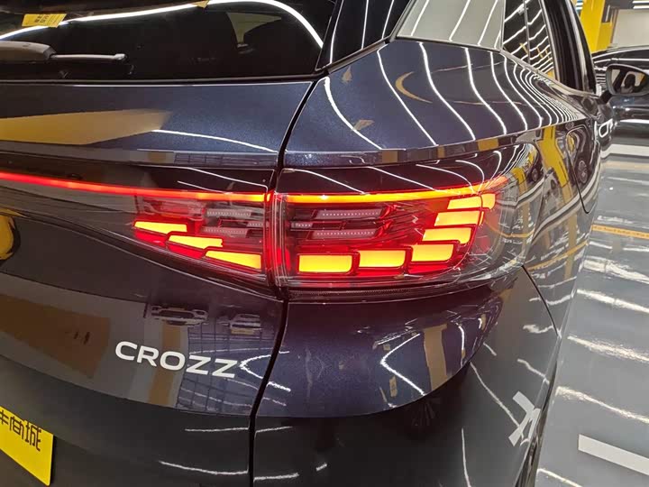 Фото 8 - Volkswagen ID.4 Crozz