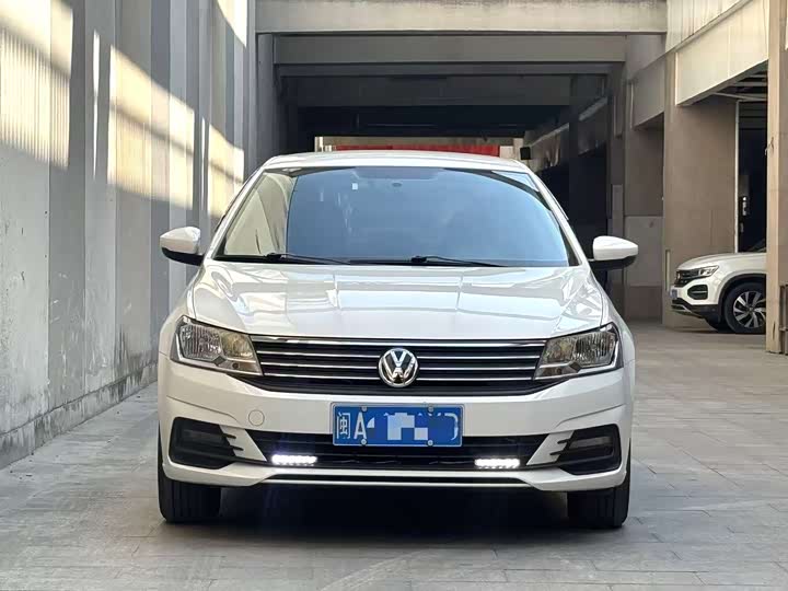 Фото 3 - Volkswagen Lavida