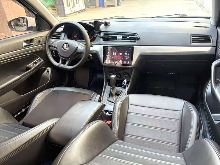 Фото 5 - Volkswagen Lavida