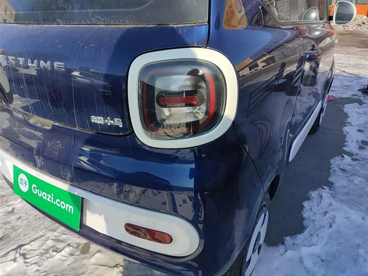 Фото 8 - Bestune Pony