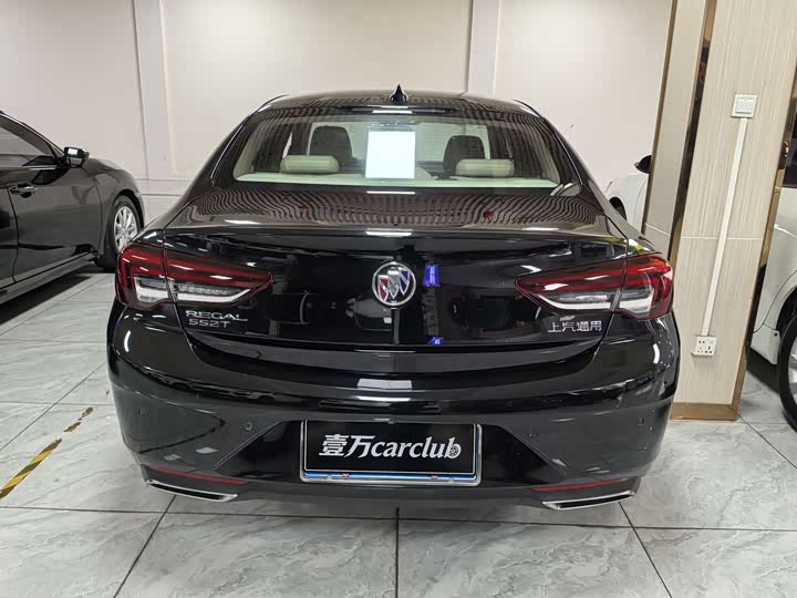 Фото 9 - Buick Regal