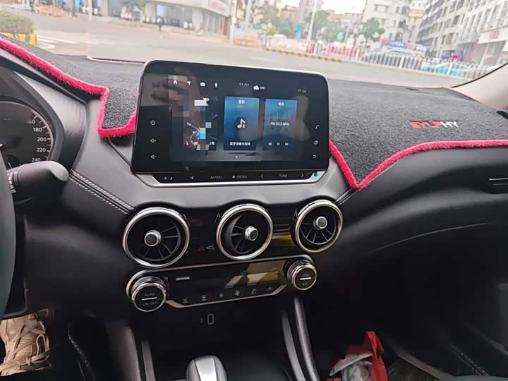 Фото 6 - Nissan Sylphy