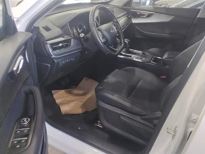 Фото 9 - Chery Tiggo 5x