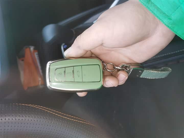 Фото 9 - Toyota Corolla