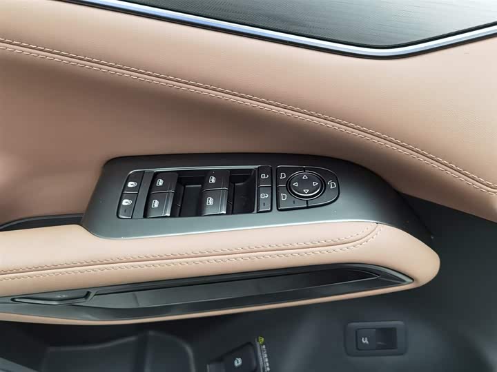 Фото 9 - BYD Song L