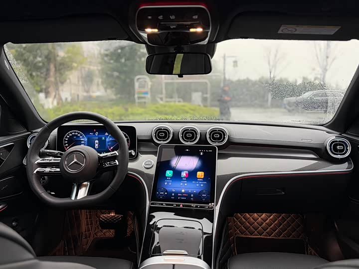 Фото 9 - Mercedes-Benz C-Class