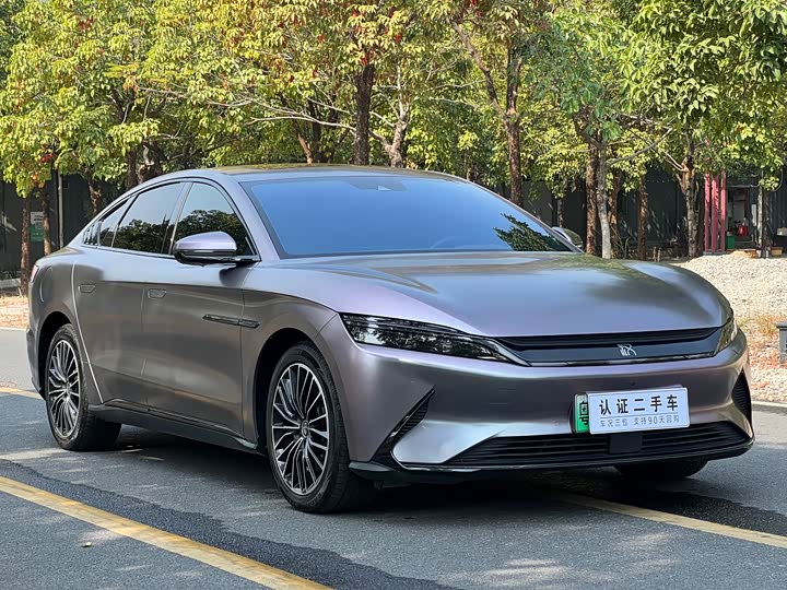 Фото 3 - BYD Han