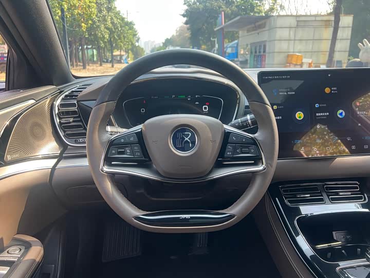 Фото 4 - BYD Han