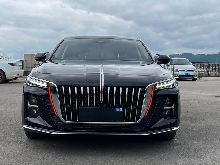 Фото 2 - Hongqi H5