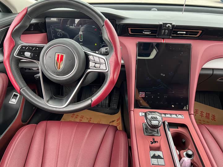 Фото 5 - Hongqi H5