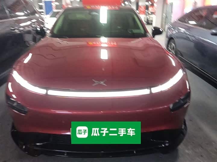 Фото 3 - XPeng P7