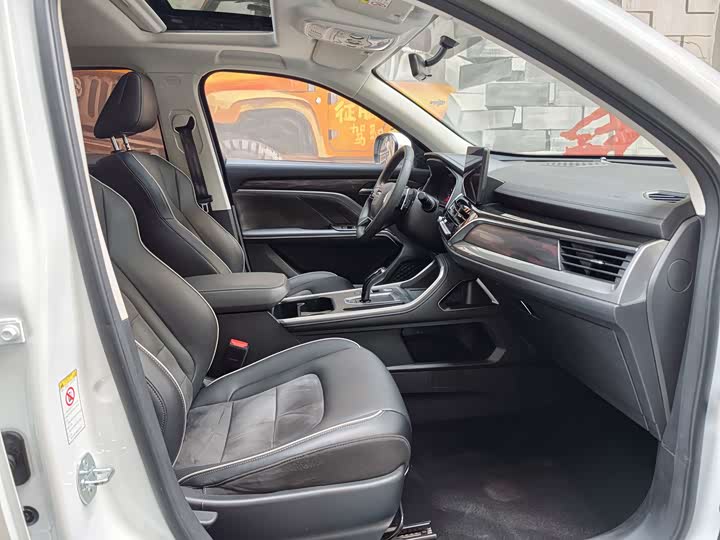 Фото 6 - Haval H6