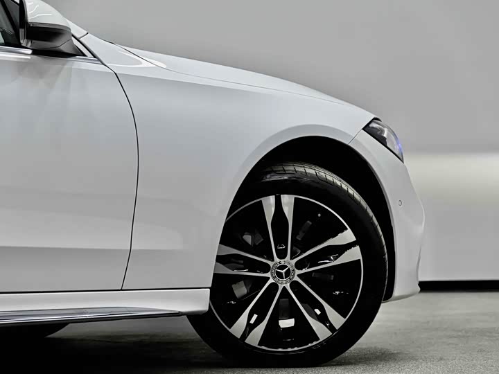 Фото 7 - Mercedes-Benz C-Class Hybrid