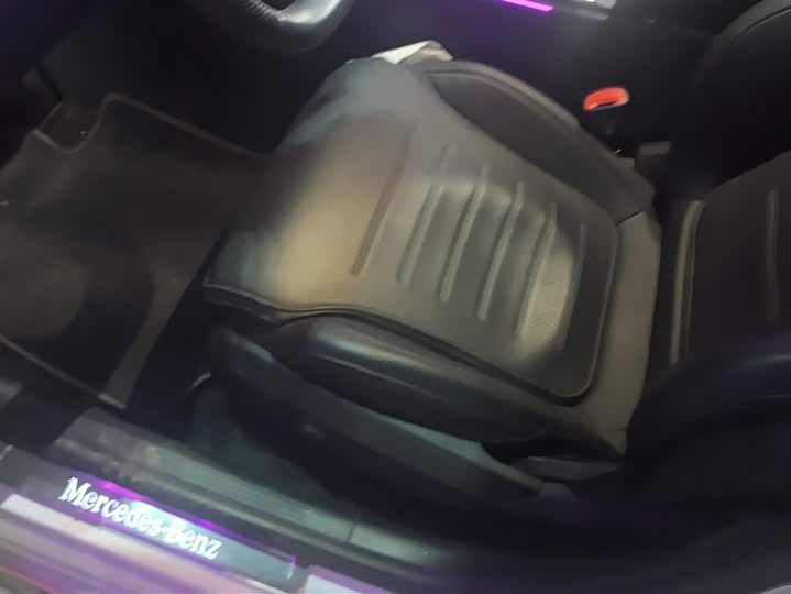 Фото 9 - Mercedes-Benz C-Class