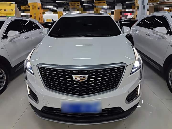 Фото 3 - Cadillac XT5