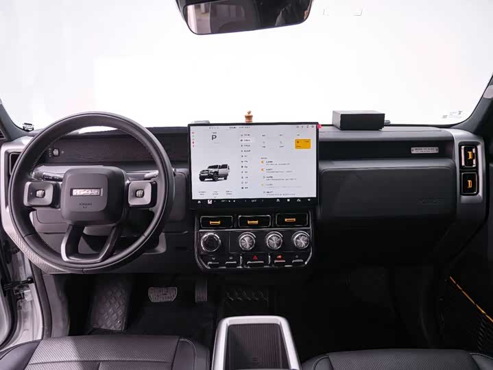 Фото 3 - Chery iCar V23