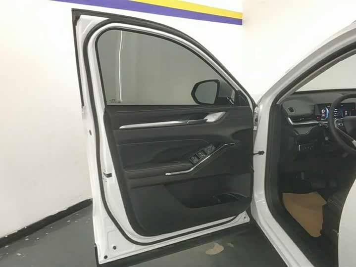 Фото 7 - Haval H6