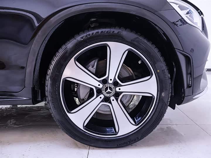 Фото 6 - Mercedes-Benz GLC-Class