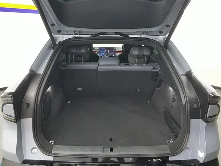 Фото 4 - XPeng G7