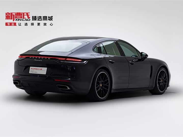 Фото 3 - Porsche Panamera