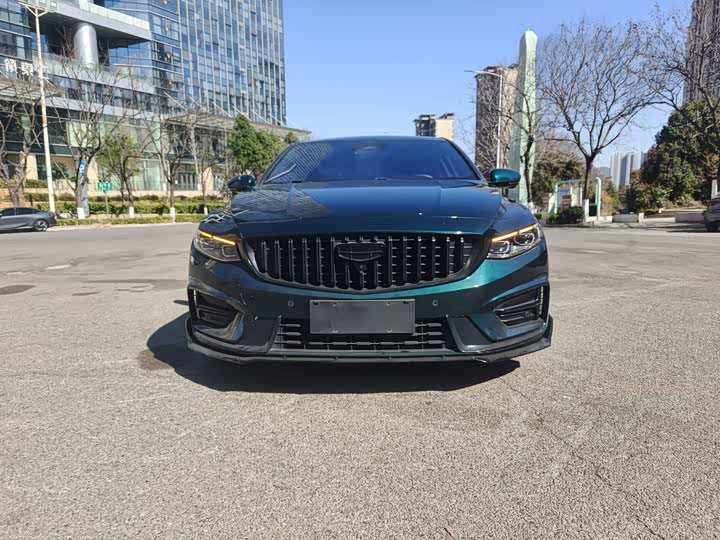 Фото 2 - Geely Preface
