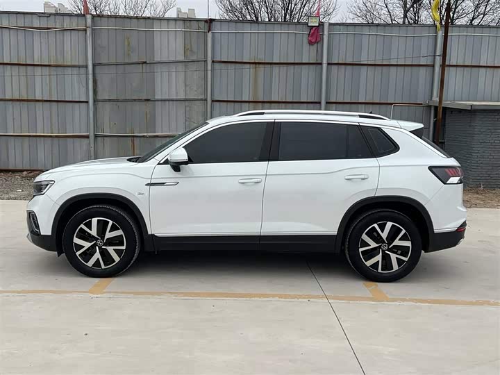 Фото 9 - Volkswagen Tayron