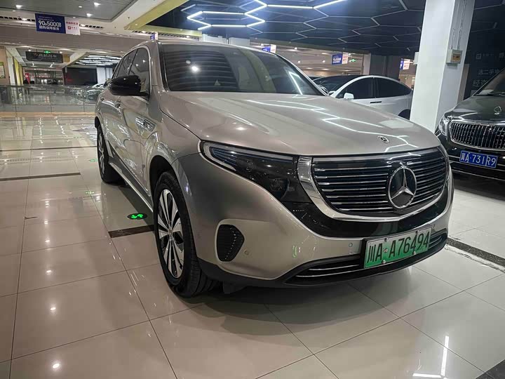 Фото 3 - Mercedes-Benz EQC
