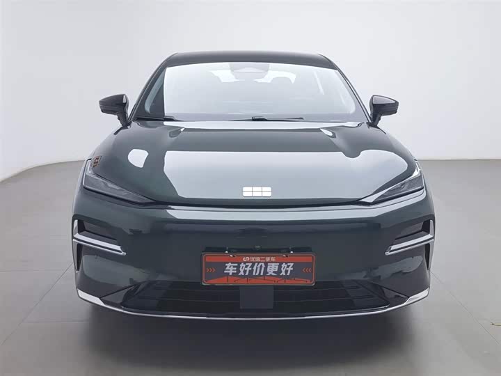 Фото 3 - Geely Galaxy Starshine 8 EM-i