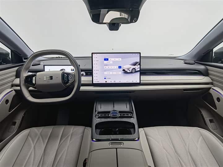 Фото 5 - Geely Galaxy Starshine 8 EM-i