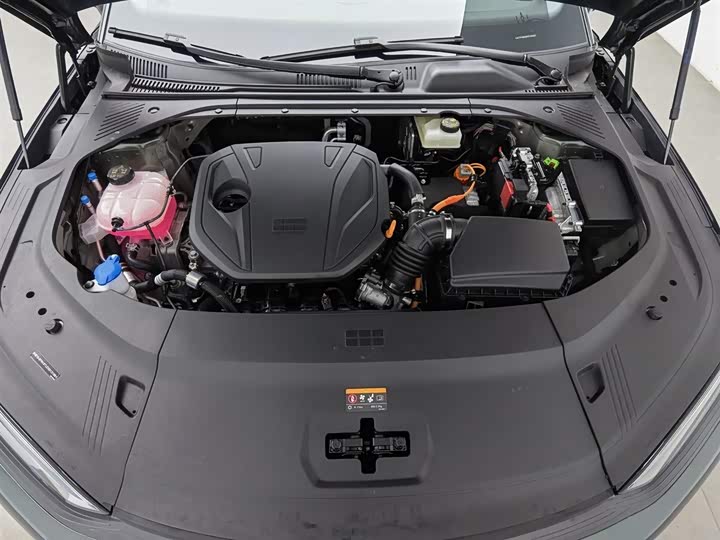 Фото 6 - Geely Galaxy Starshine 8 EM-i