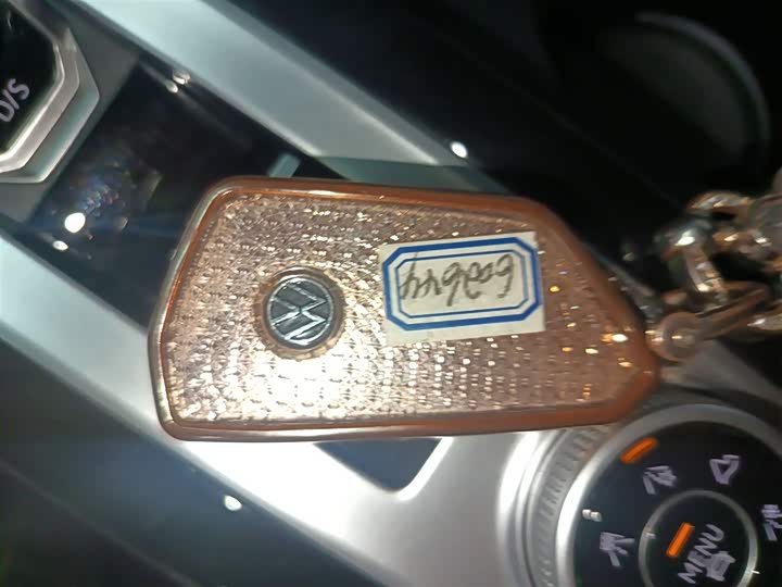 Фото 9 - Volkswagen Tavendor