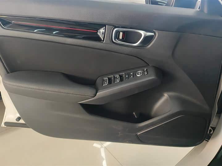 Фото 7 - Honda Civic