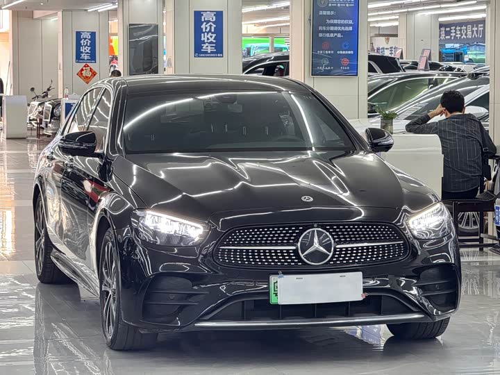 Фото 3 - Mercedes-Benz E-Class Hybrid