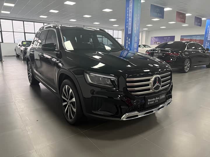 Фото 3 - Mercedes-Benz GLB-Class